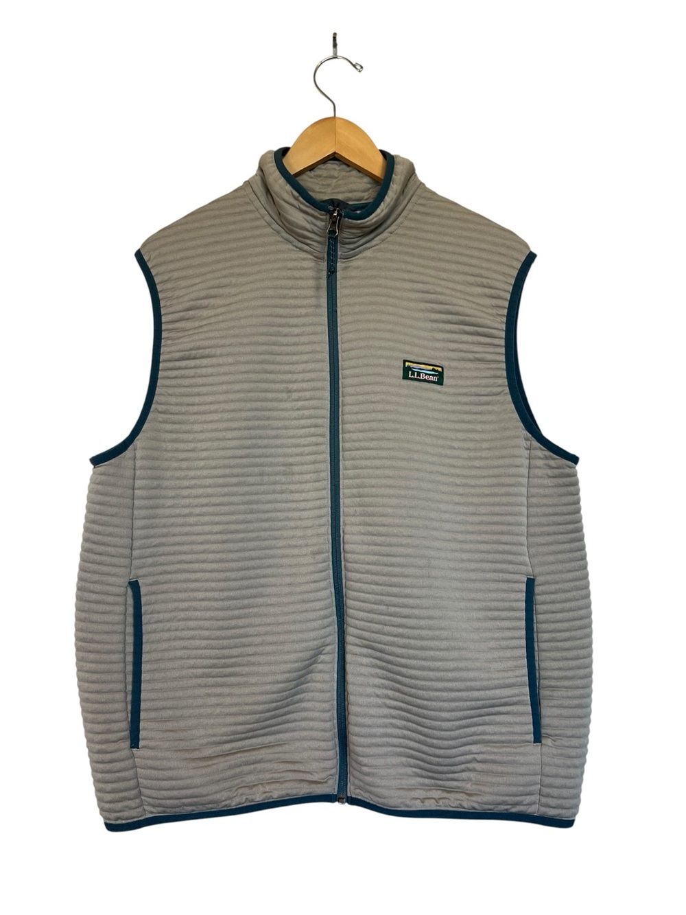 L.L. Bean Men's Airlight L Reg Gray Quilted Sleeveless Vest